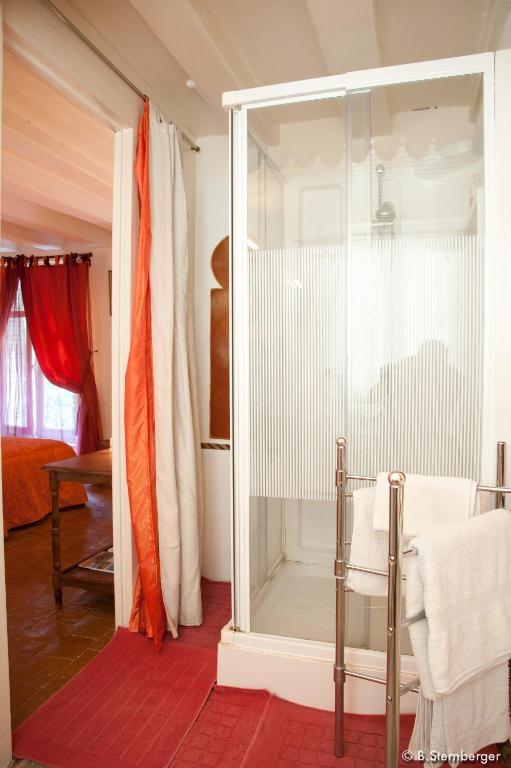 La Demeure Saint-Ours Bed & Breakfast Loches Phòng bức ảnh