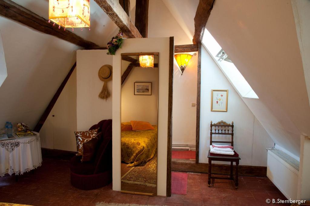 La Demeure Saint-Ours Bed & Breakfast Loches Phòng bức ảnh