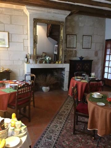 La Demeure Saint-Ours Bed & Breakfast Loches Ngoại thất bức ảnh